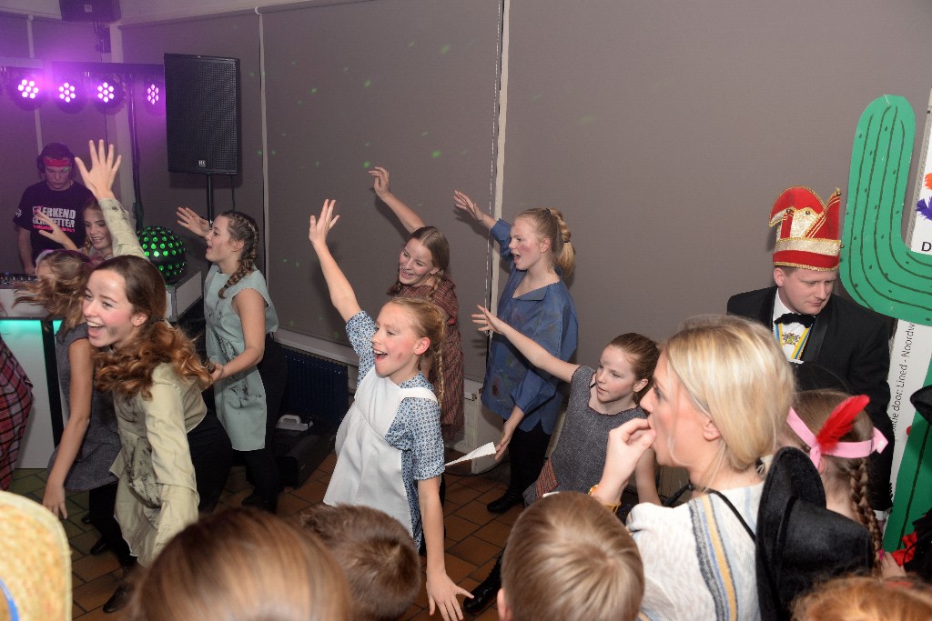 ../Images/Jeugddisco Wild wild west 078.jpg